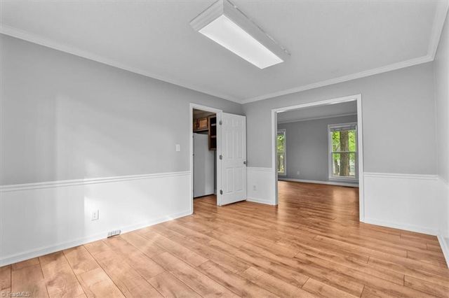 1016 Pineburr Road, Jamestown, NC 27282