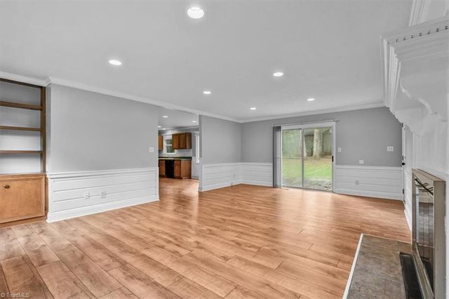 1016 Pineburr Road, Jamestown, NC 27282