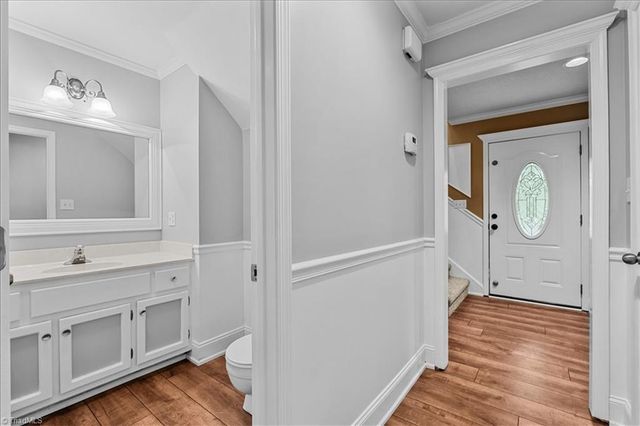 1016 Pineburr Road, Jamestown, NC 27282