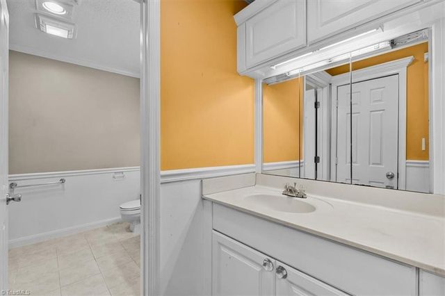 1016 Pineburr Road, Jamestown, NC 27282