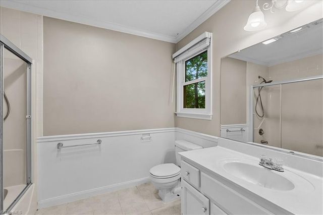 1016 Pineburr Road, Jamestown, NC 27282