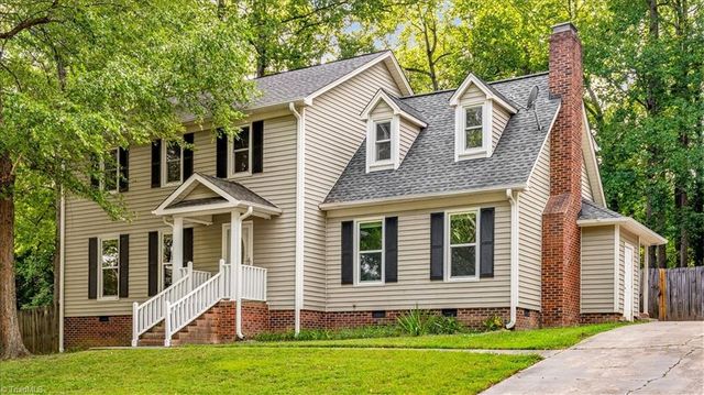 1016 Pineburr Road, Jamestown, NC 27282