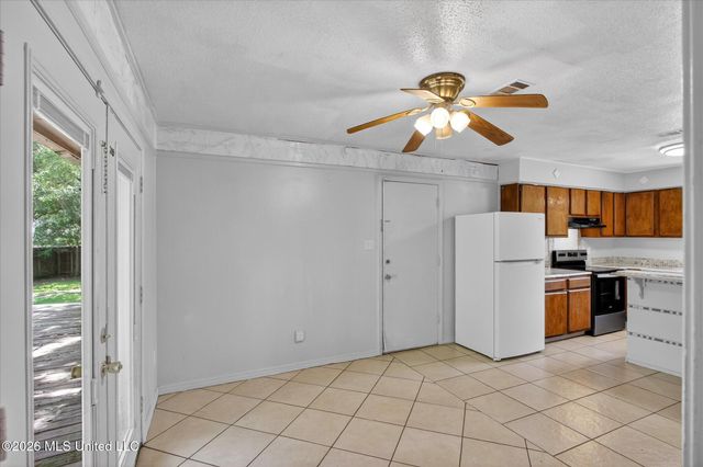 3604 Oakside Circle, Gautier, MS 39553