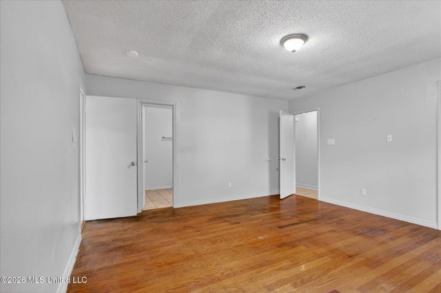 3604 Oakside Circle, Gautier, MS 39553
