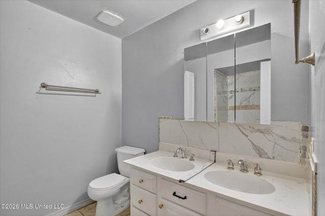 3604 Oakside Circle, Gautier, MS 39553