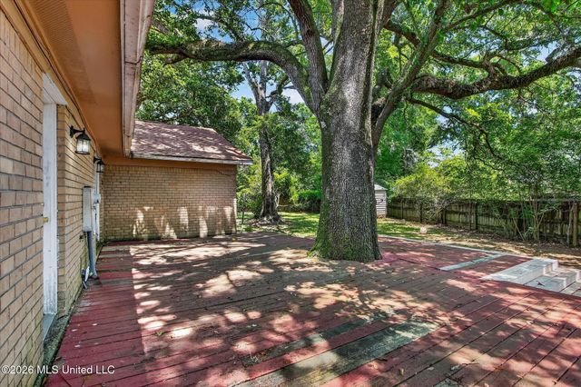 3604 Oakside Circle, Gautier, MS 39553
