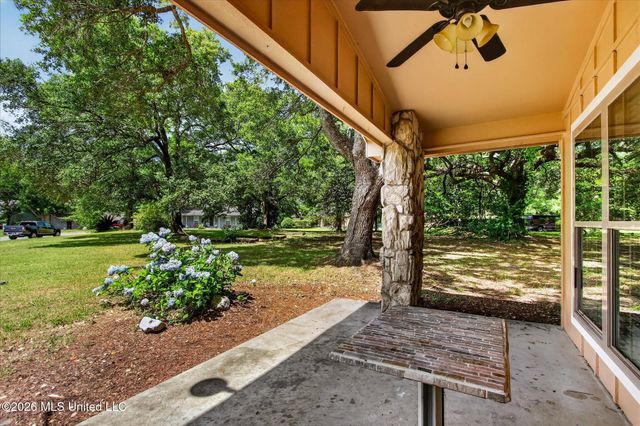 3604 Oakside Circle, Gautier, MS 39553