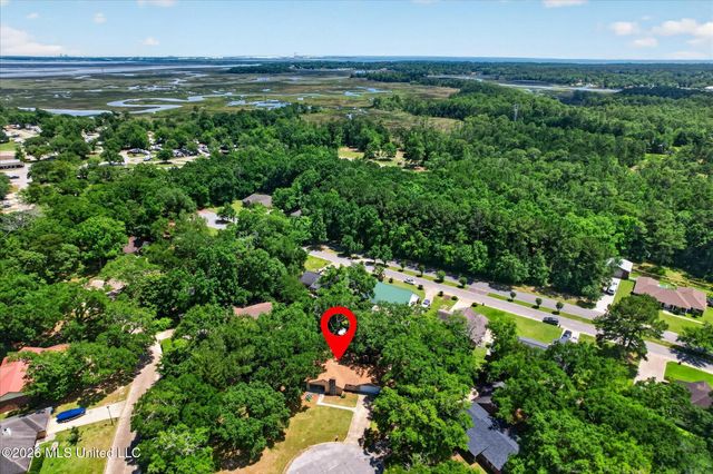 3604 Oakside Circle, Gautier, MS 39553