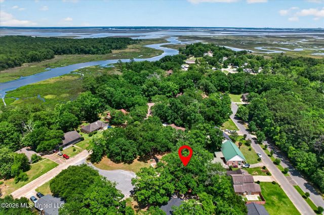 3604 Oakside Circle, Gautier, MS 39553
