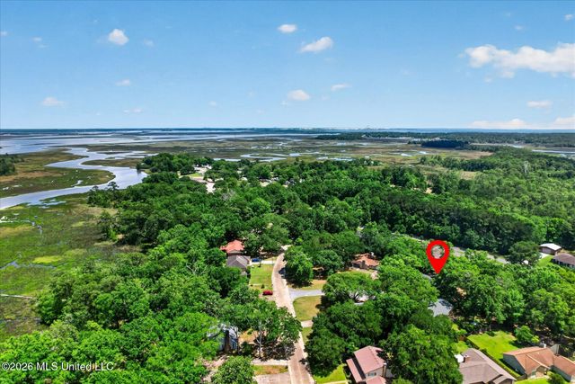 3604 Oakside Circle, Gautier, MS 39553