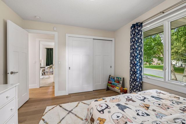 7204 Glouchester Drive, Edina, MN 55435