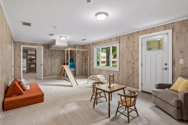 7204 Glouchester Drive, Edina, MN 55435