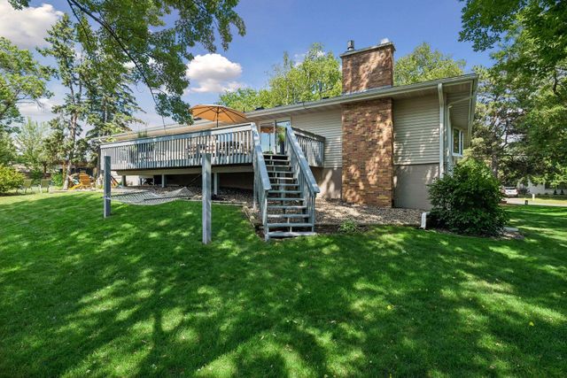 7204 Glouchester Drive, Edina, MN 55435