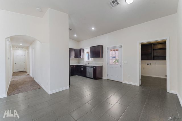 10266 S TORNADO AVE, Yuma, AZ 85365