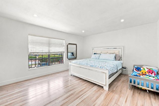 2716 Yale Lane, Boynton Beach, FL 33426