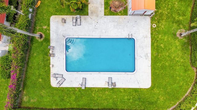 2716 Yale Lane, Boynton Beach, FL 33426
