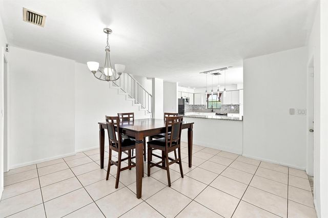 2716 Yale Lane, Boynton Beach, FL 33426
