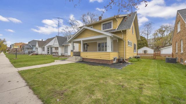 1501 S 17th STREET, Sheboygan, WI 53081