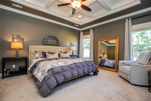 1010 Chancery Lane, Cave Springs, AR 72718