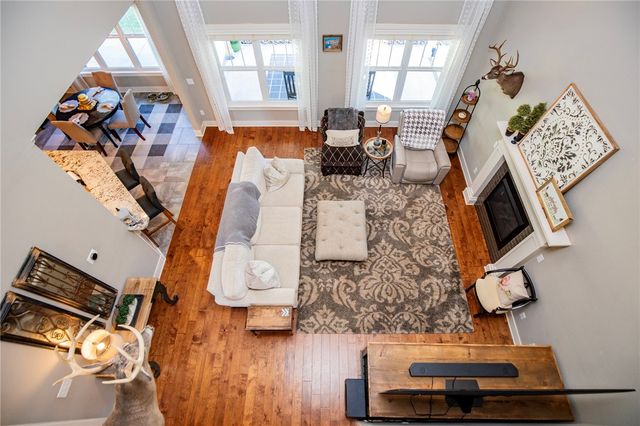 1010 Chancery Lane, Cave Springs, AR 72718