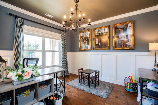 1010 Chancery Lane, Cave Springs, AR 72718