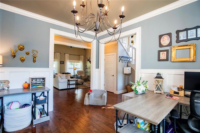 1010 Chancery Lane, Cave Springs, AR 72718