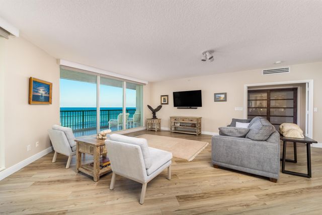 8650 S Ocean Drive 301, Jensen Beach, FL 34957