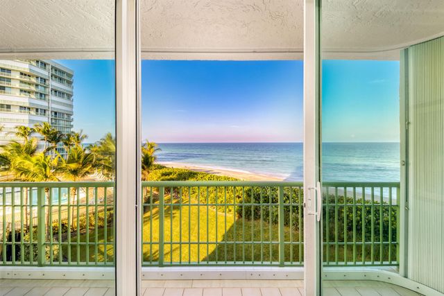 8650 S Ocean Drive 301, Jensen Beach, FL 34957