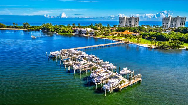 8650 S Ocean Drive 301, Jensen Beach, FL 34957