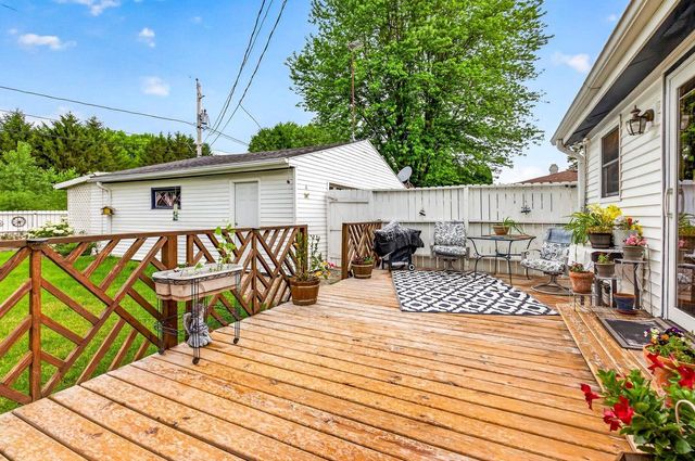 1164 MAYER STREET, Menasha, WI 54952