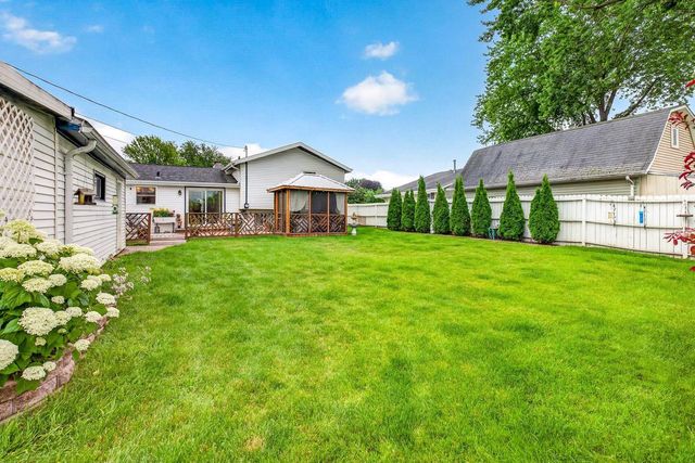 1164 MAYER STREET, Menasha, WI 54952