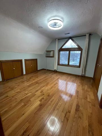 129 Beale St B, Quincy, MA 02170