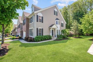 129 Ironwood Court G1, Middletown, NJ 07748
