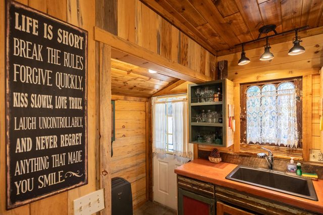 40114 Esterly Lane, Big Bear, CA 92315