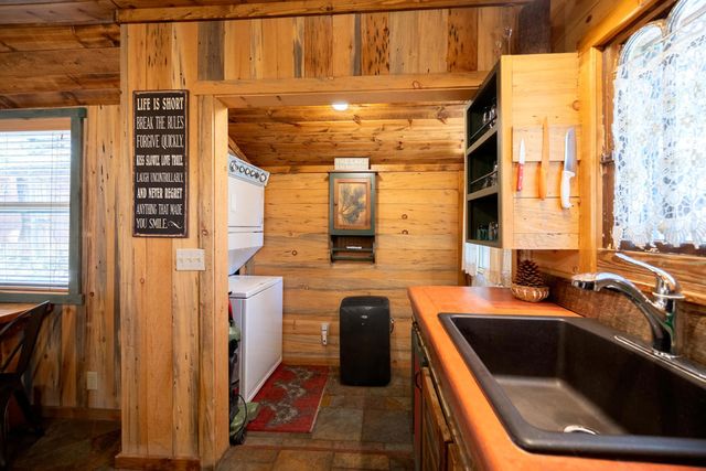 40114 Esterly Lane, Big Bear, CA 92315