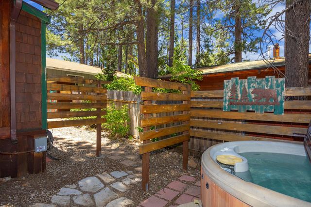 40114 Esterly Lane, Big Bear, CA 92315