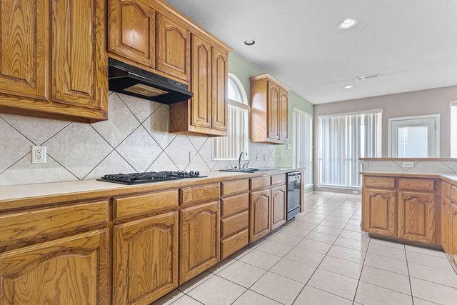 5708 Table Rock Drive, Fort Worth, TX 76131