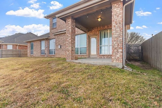 5708 Table Rock Drive, Fort Worth, TX 76131