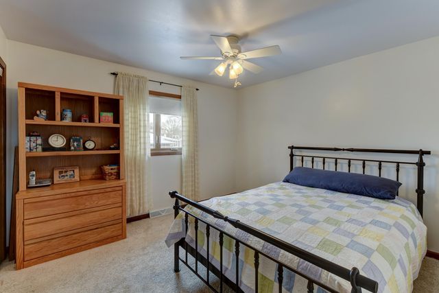 2545 Fossil Stone Road, Dyer, IN 46311