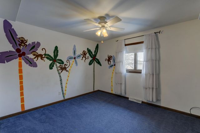 2545 Fossil Stone Road, Dyer, IN 46311