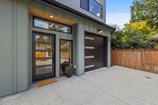 815 NE 100th Street, Seattle, WA 98125