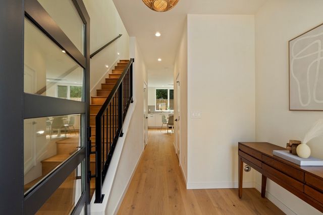 815 NE 100th Street, Seattle, WA 98125
