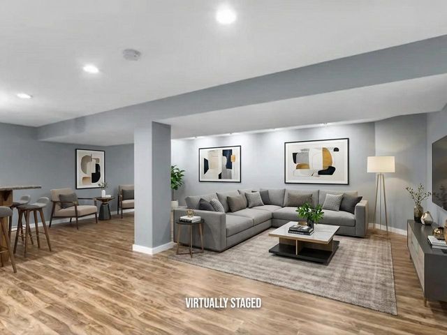 4017 Delta STREET, Manitowoc, WI 54220