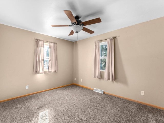 4017 Delta STREET, Manitowoc, WI 54220