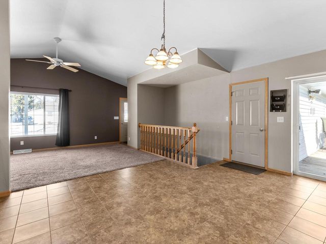 4017 Delta STREET, Manitowoc, WI 54220