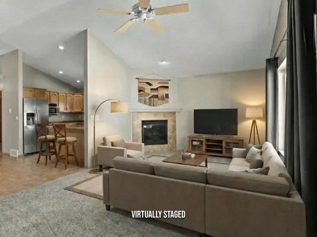 4017 Delta STREET, Manitowoc, WI 54220