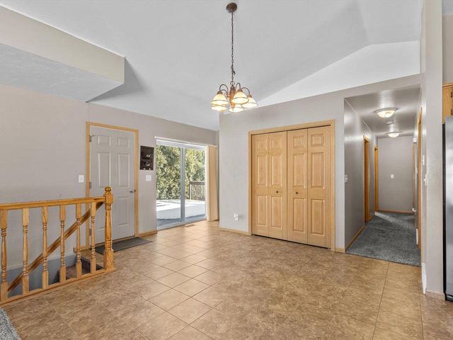 4017 Delta STREET, Manitowoc, WI 54220