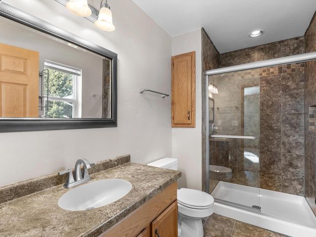 4017 Delta STREET, Manitowoc, WI 54220