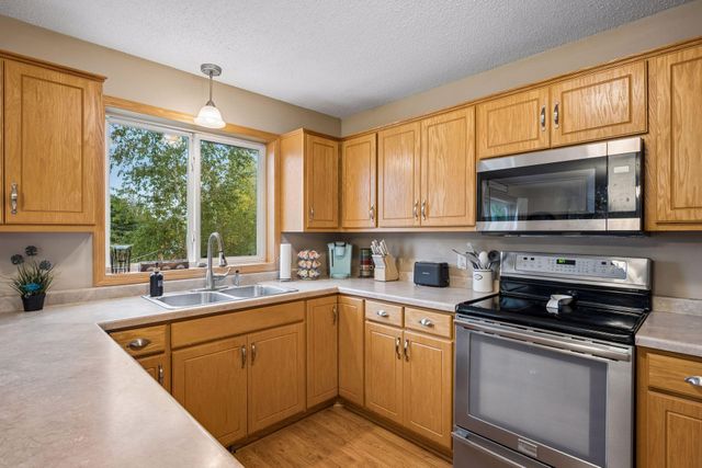 8676 Fairhill Lane, Monticello, MN 55362