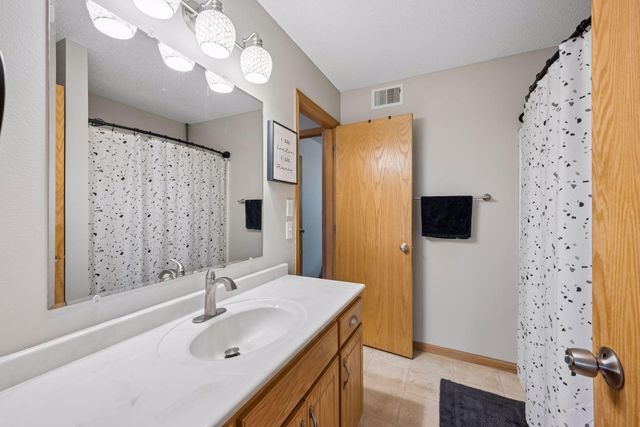 8676 Fairhill Lane, Monticello, MN 55362